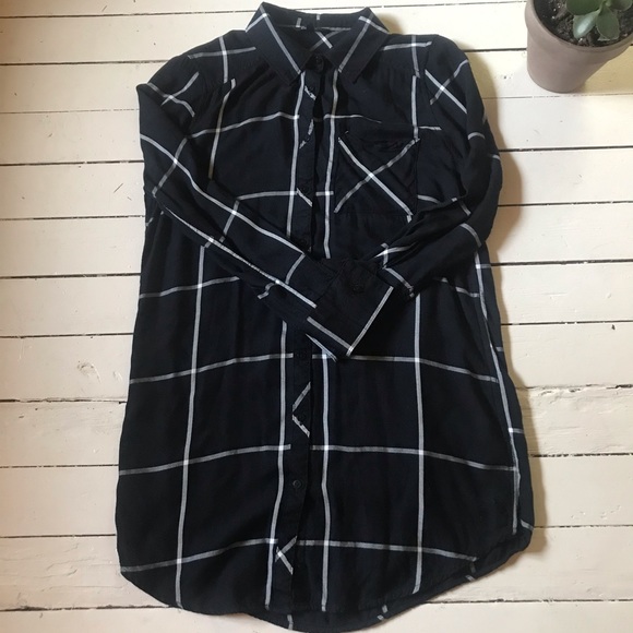 *DAD VIBES* 100% rayon oversized plaid tunic - Picture 2 of 5